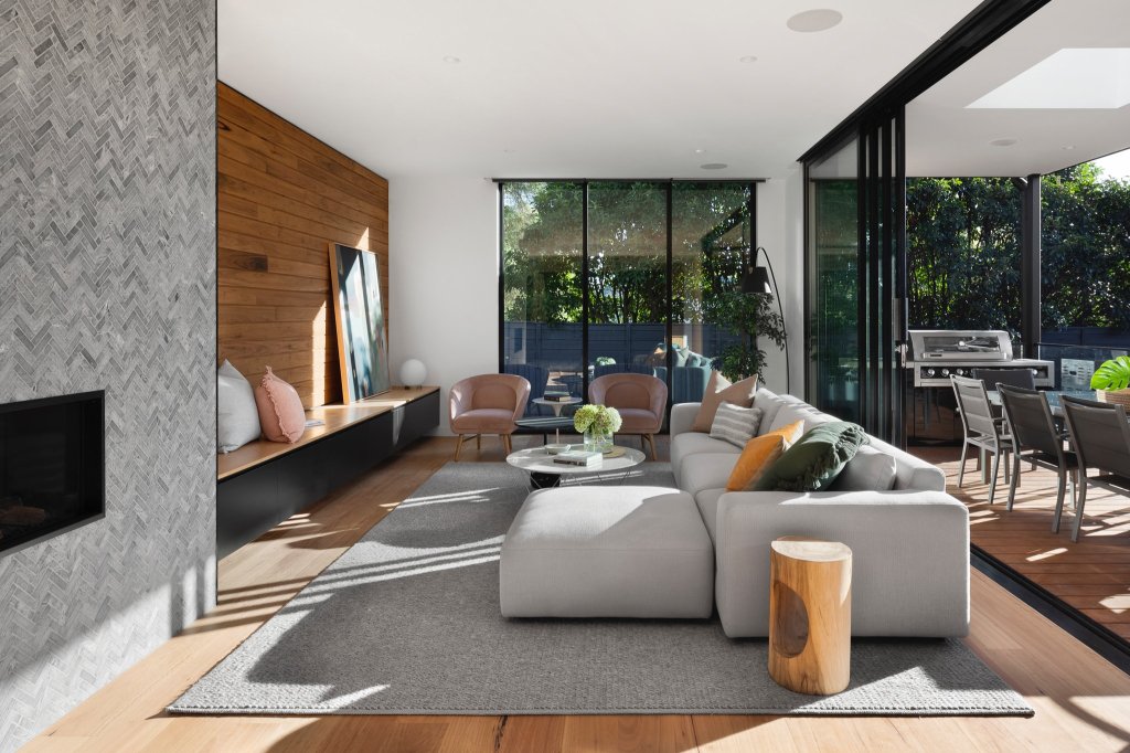 Rustic style apartment